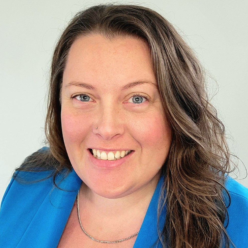 Meet your Posher, Pam